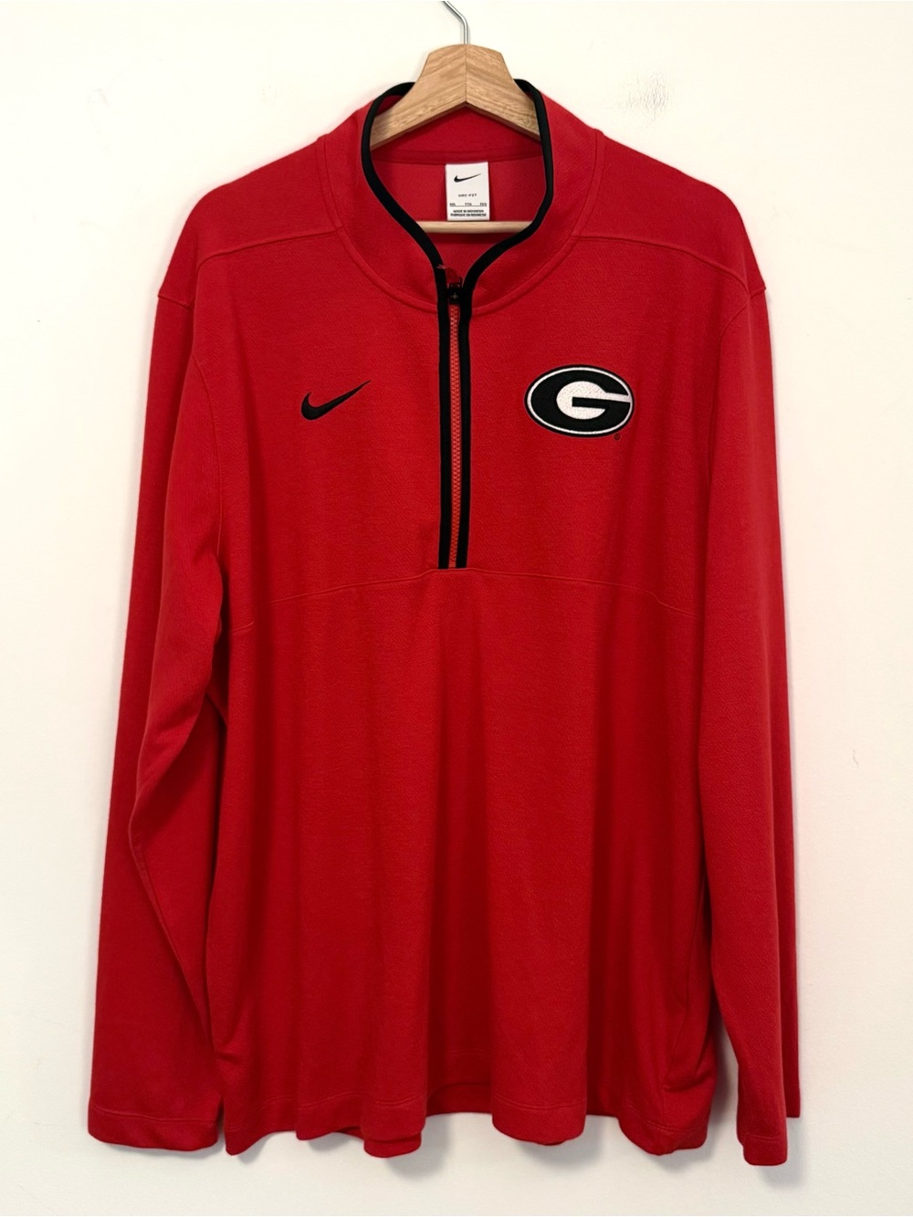 Nike Dri-Fit UGA Georgia Bulldogs 1/4 Zip Athletic Pullover